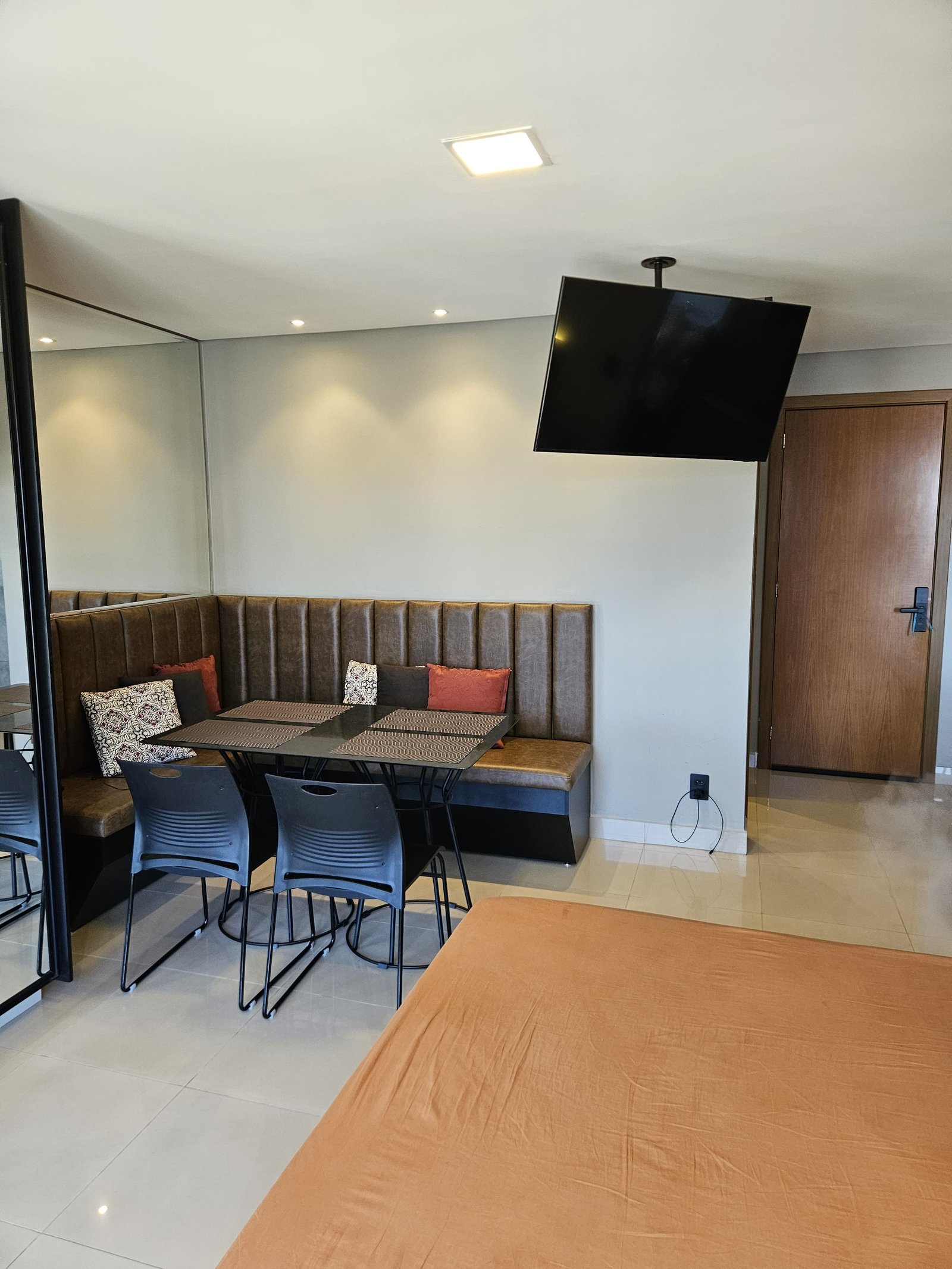 Apartamento Mobiliado no 23º Andar - The Expression Setor Bueno