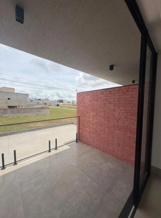 Sobrado Alto Padrão com 4 Suítes e Piscina - Jardins Nápoles