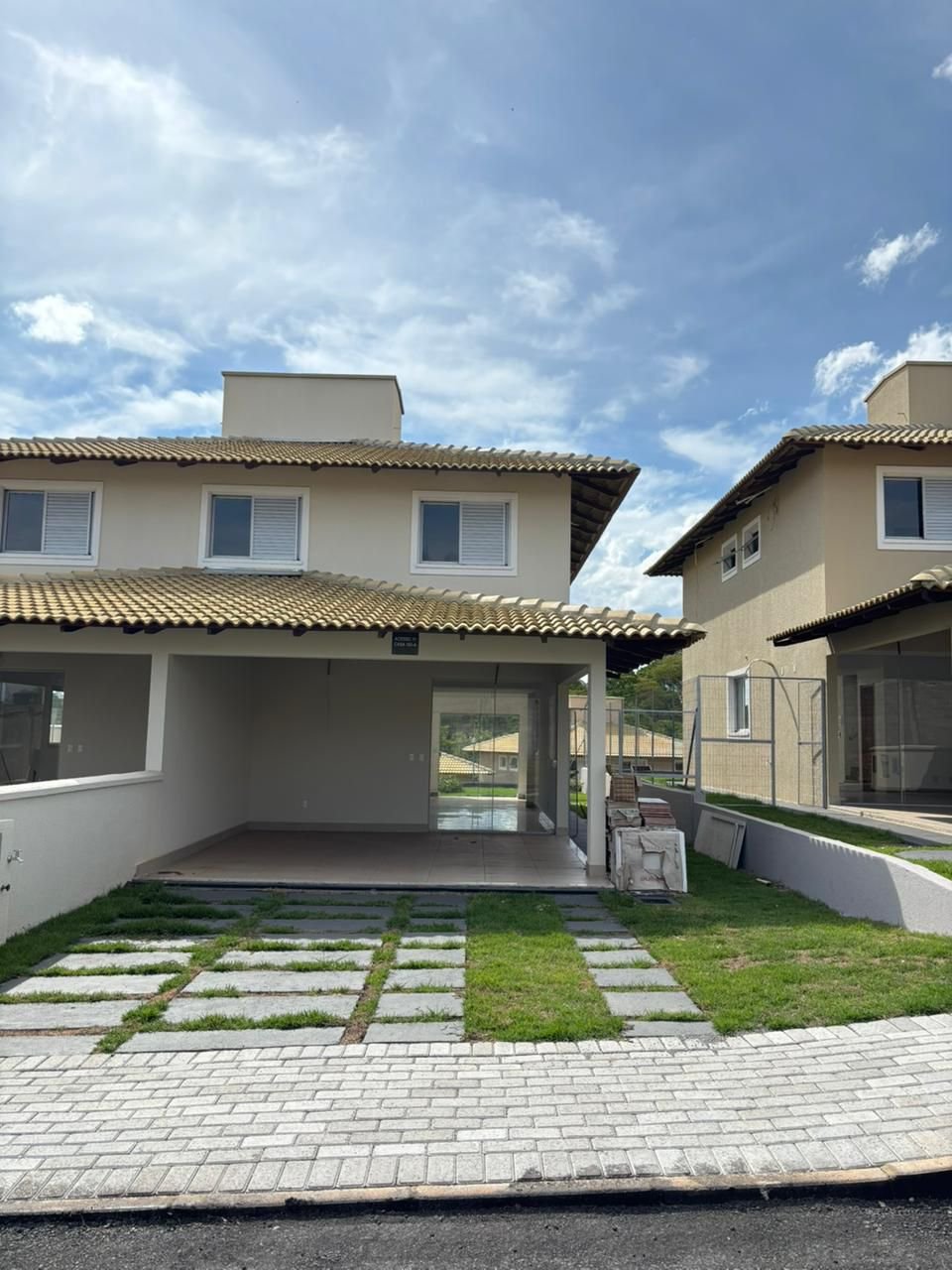 Sobrado Novo 3 Quartos - Condomínio Alto da Boa Vista Premium - 160m² - 4 Vagas