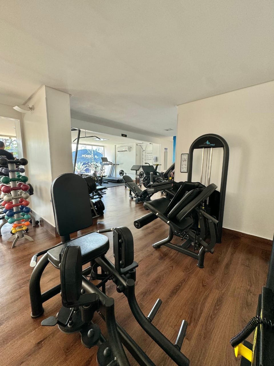 Apartamento Mobiliado 3 Quartos com 1 Suíte - Condomínio Completo