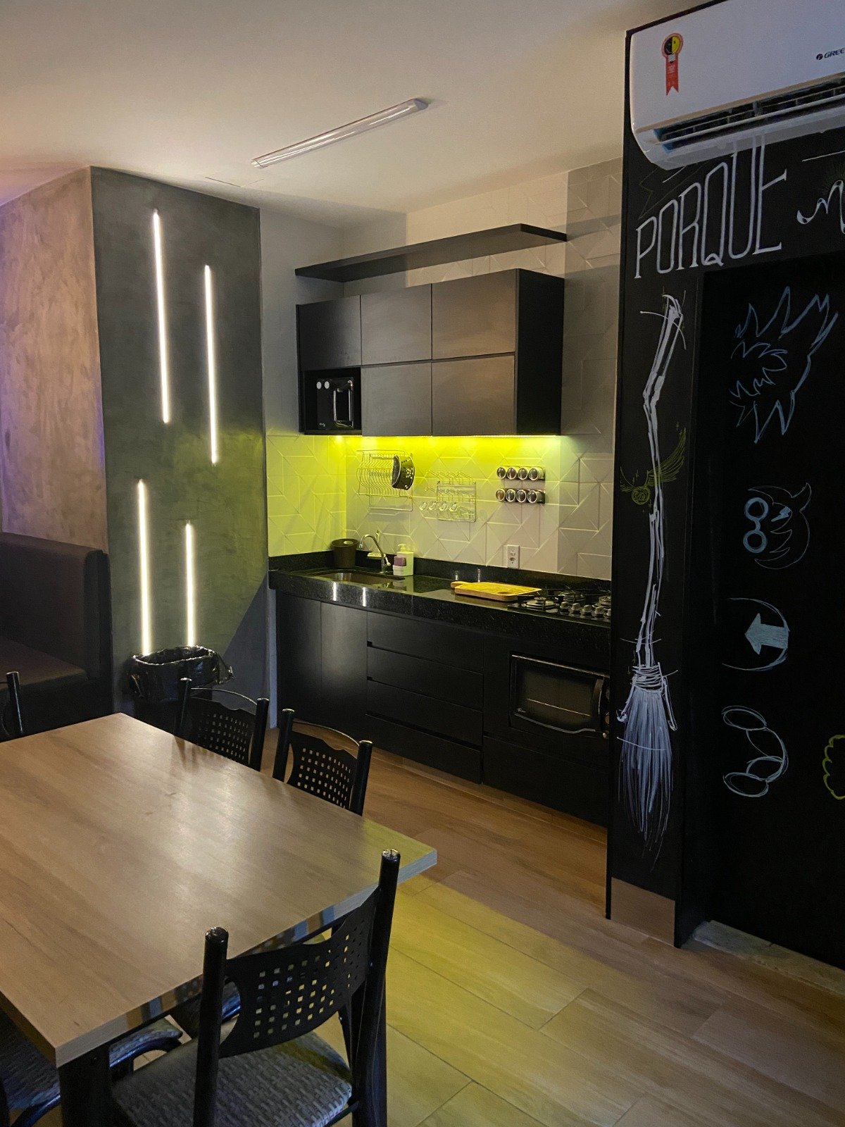 Cobertura Duplex com 3 Quartos e Garagem para 2 Carros