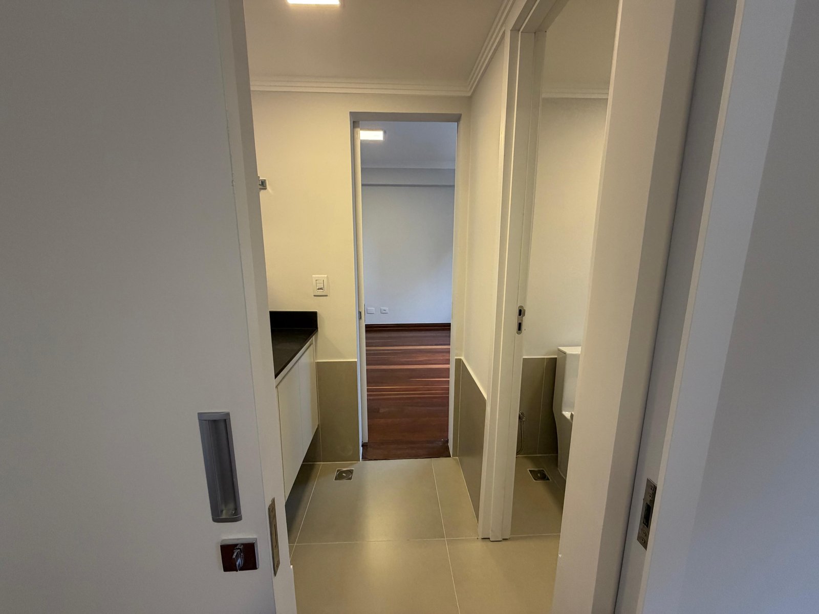 Apartamento Reformado 160m² - Edifício Grécia - Setor Oeste