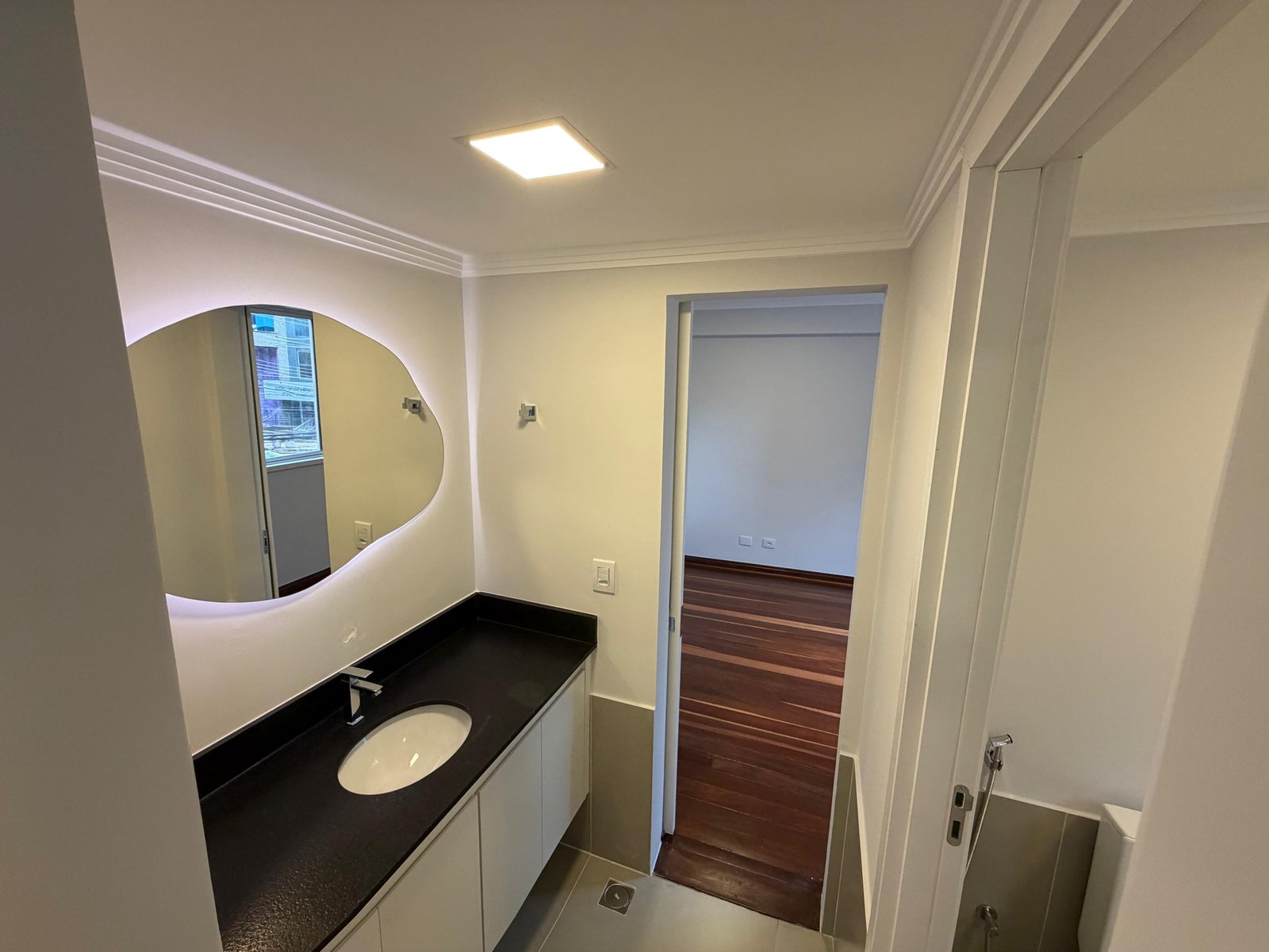 Apartamento Reformado 160m² - Edifício Grécia - Setor Oeste