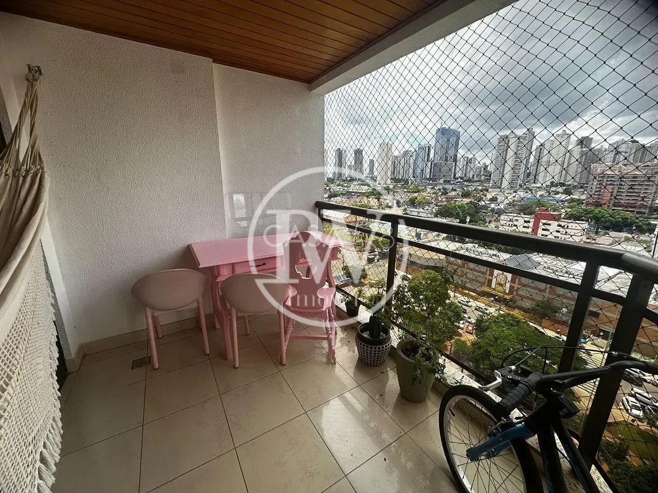 Apartamento à venda - Portal do Ipê- Setor Bueno - 3 suites - 4 banheiros 100m²