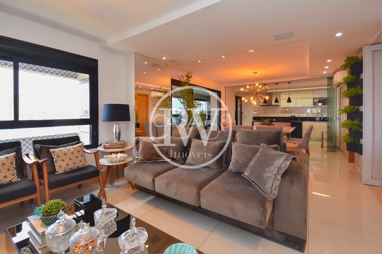 Apartamento à venda no Jardim Goiás, Goiânia – 3 Suítes, 150m², Alto Padrão