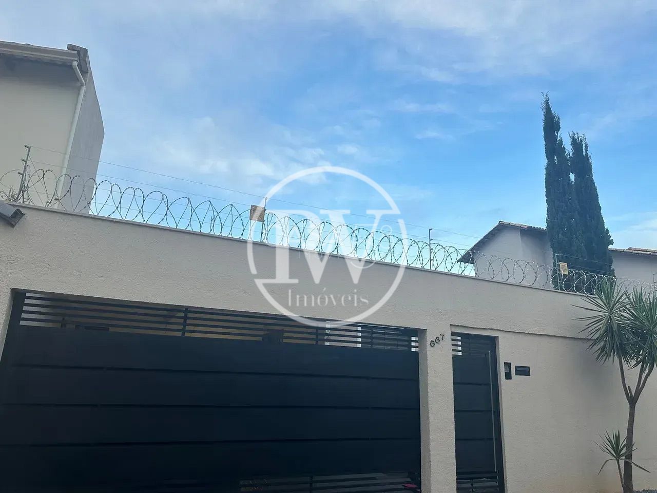 Sobrado de alto padrão à venda no Parque Amazônia – 4 quartos, 2 suítes, 330m²