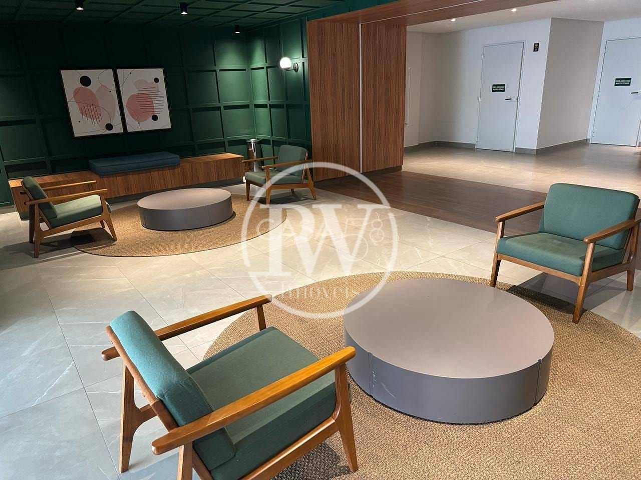 Apartamento à venda no Setor Bueno – 3 suítes, 87m², varanda estendida, 2 vagas