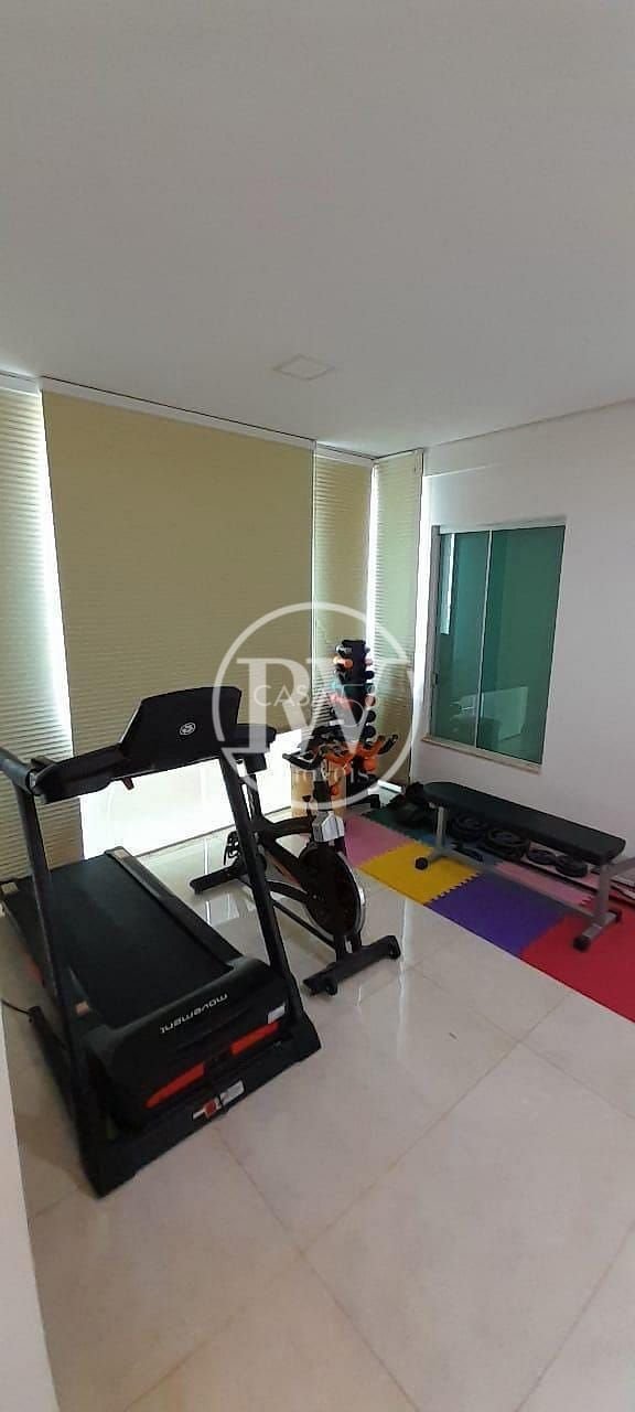 Mansão Exclusiva de Alto Padrão no Condomínio do Lago | 830m² | 5 Suítes