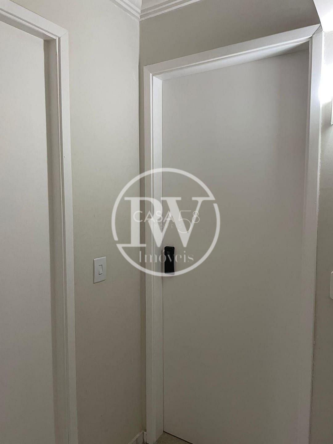 Apartamento Reformado no Setor Bueno - 2 Quartos, Suíte, Home Office e 84 m²