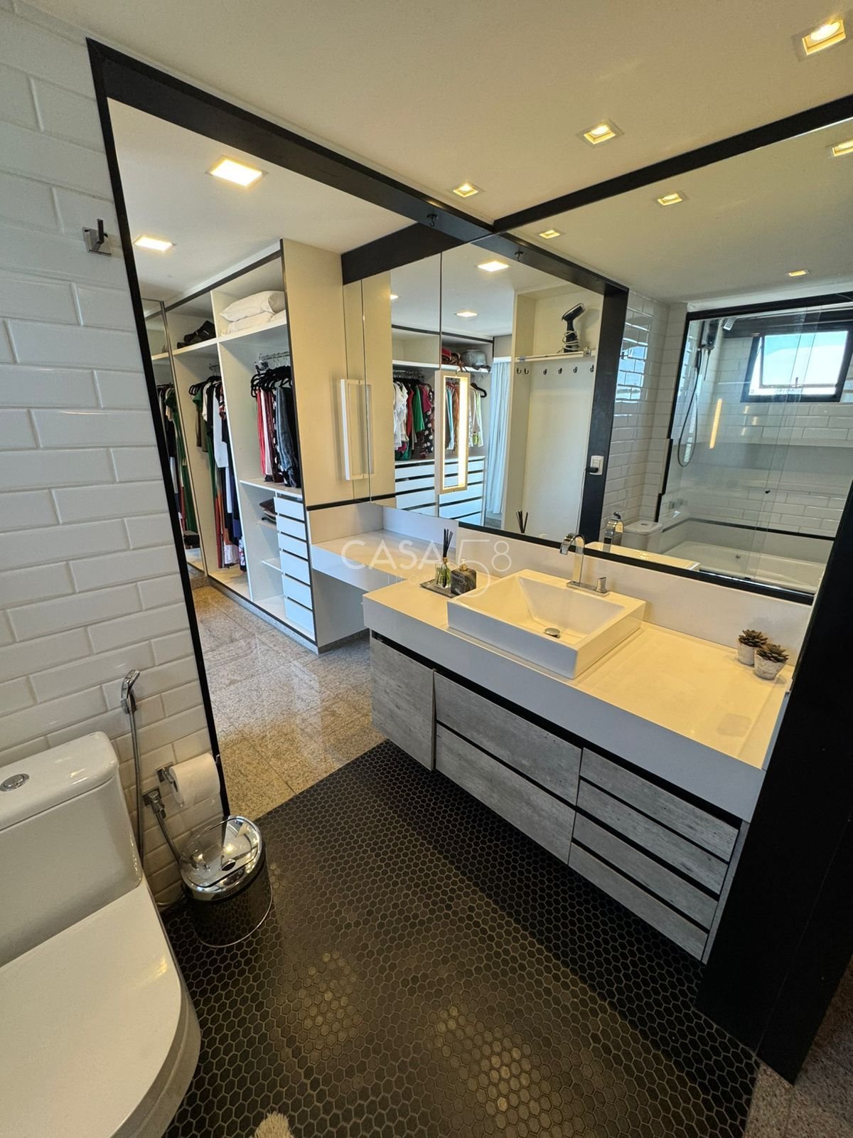 Apartamento a venda, 2 quartos sendo 2 suítes