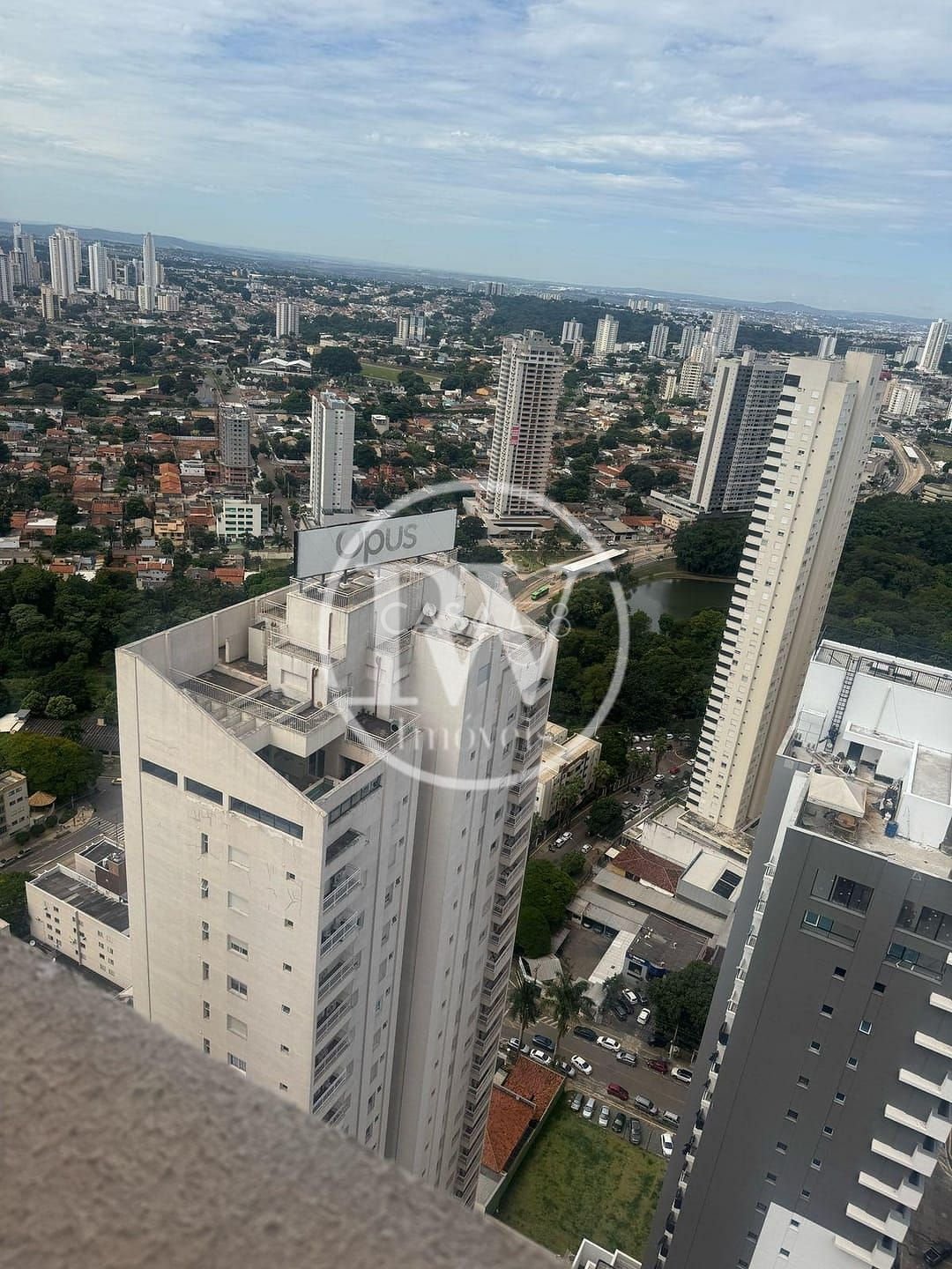 Apartamento à Venda no Skygarden Marista – 4 Suítes – 227m² – 38º Andar
