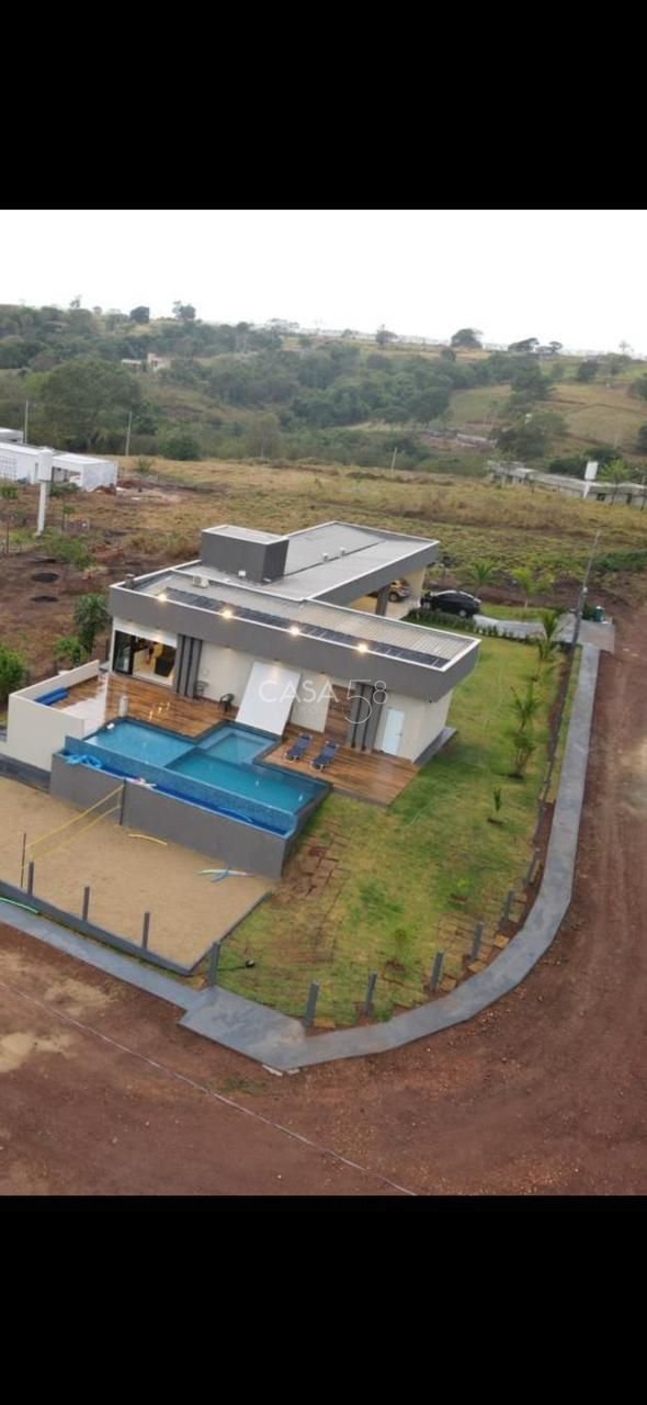 Casa Térrea de Alto Padrão no Condomínio Monte Sião – Complexo Arca Parque