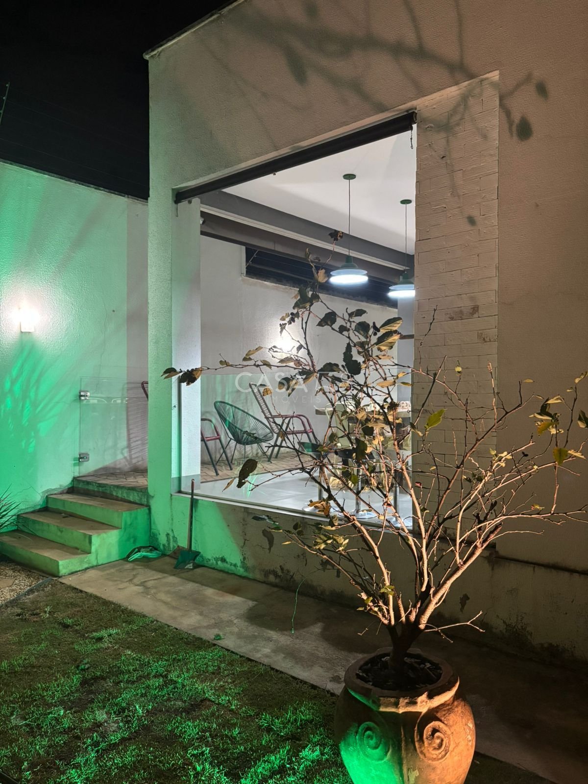 Casa Mobiliada à Venda no Bairro Feliz – 2 Quartos | Suíte Master com Escritório