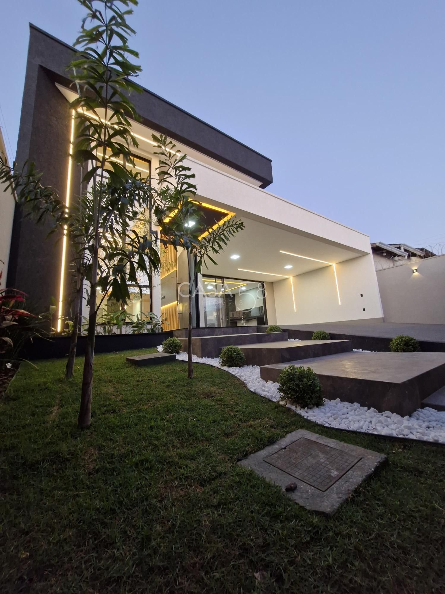 🏡 Casa de Alto Padrão – Setor Moinho dos Ventos | Goiânia