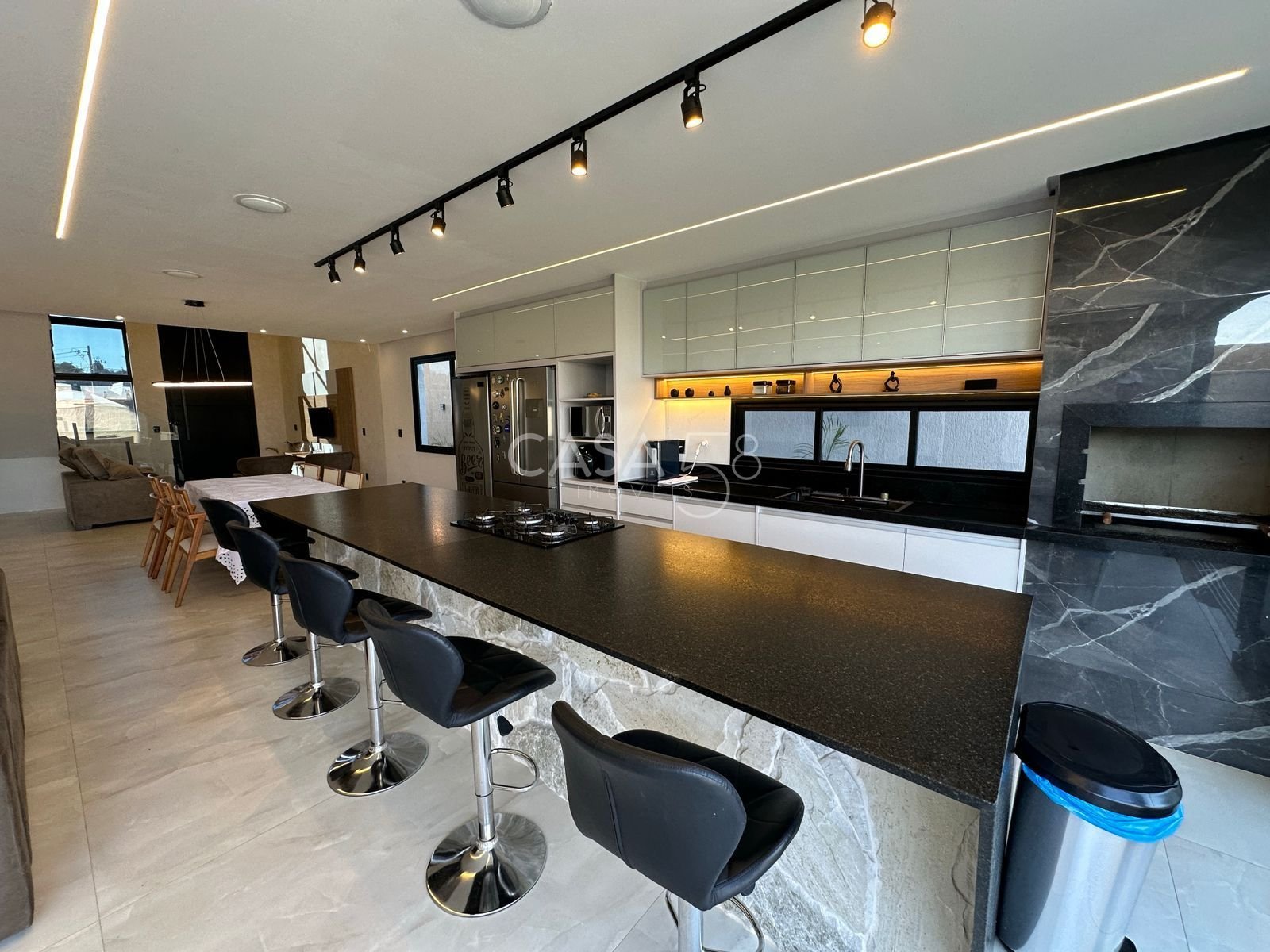 Sobrado de Alto Padrão – 234 m² – Goiânia