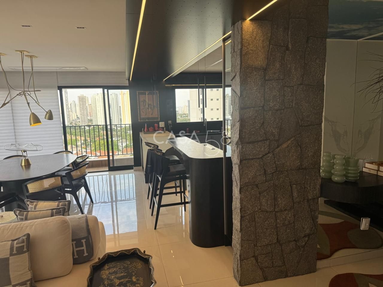 Apartamento à venda no Fluence Marista – 149m², 3 suítes plenas, mobiliado