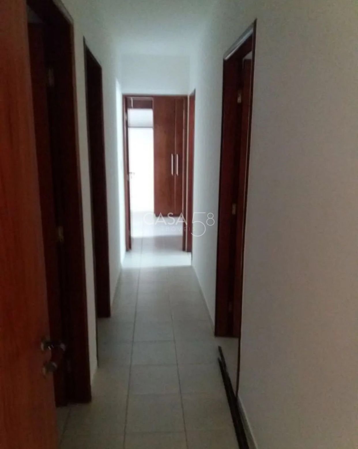 Apartamento à Venda – 3/4 + DCE – 2 Suítes | Nascente | Setor Bueno, Goiânia