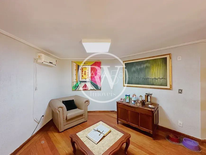 Sobrado de Alto Padrão à Venda – 470m² – 5 Quartos – Setor Marista – Goiânia