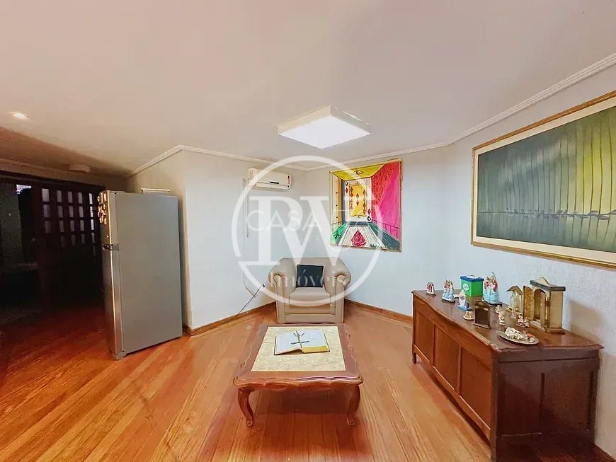 Sobrado de Alto Padrão à Venda – 470m² – 5 Quartos – Setor Marista – Goiânia