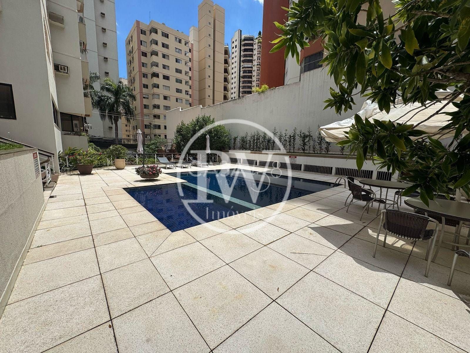 Apartamento à Venda no Setor Bueno – Goiânia | 313 m² | 4 Quartos | 2 Suítes