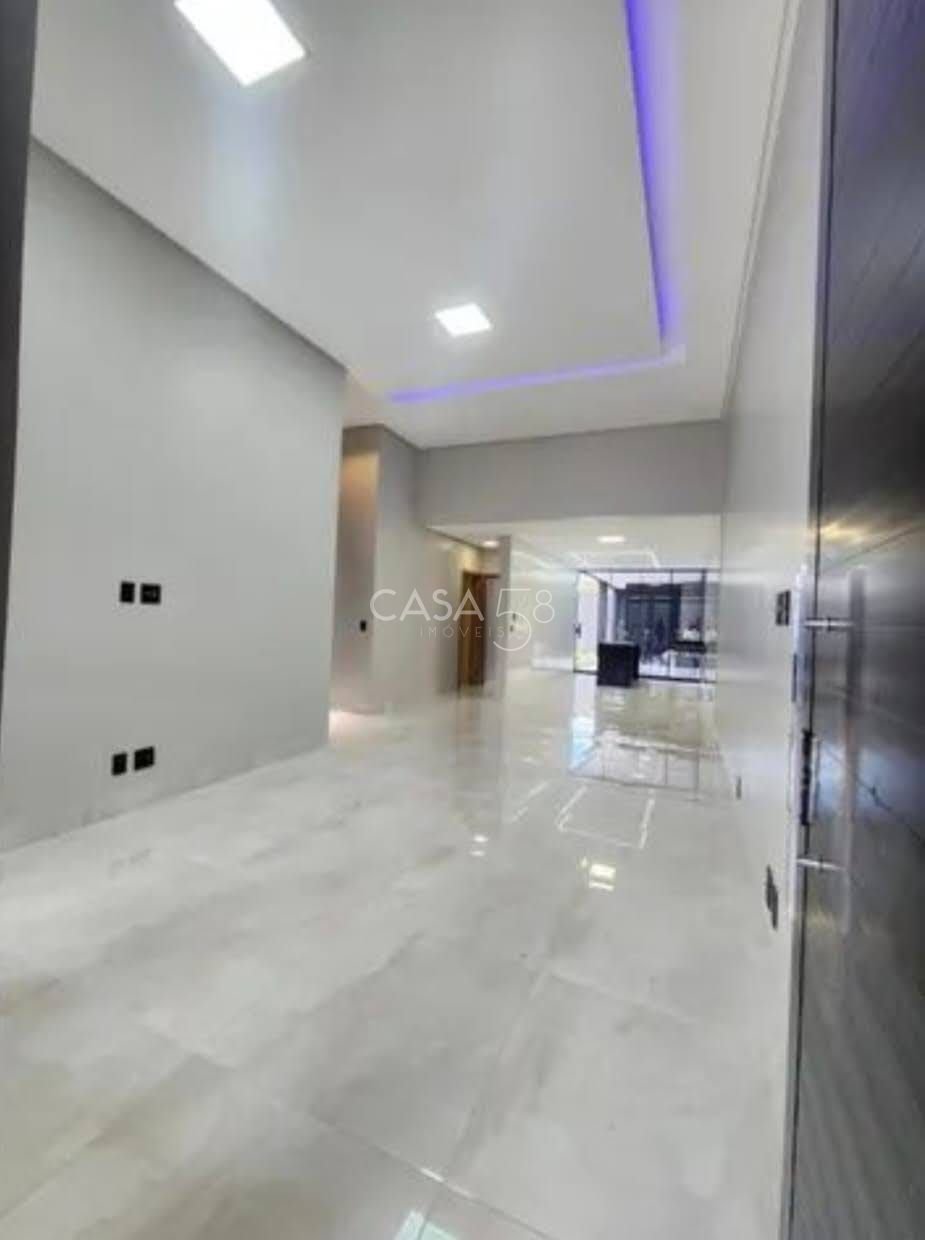 Casa 3 Suítes com Ofurô – Jardim América