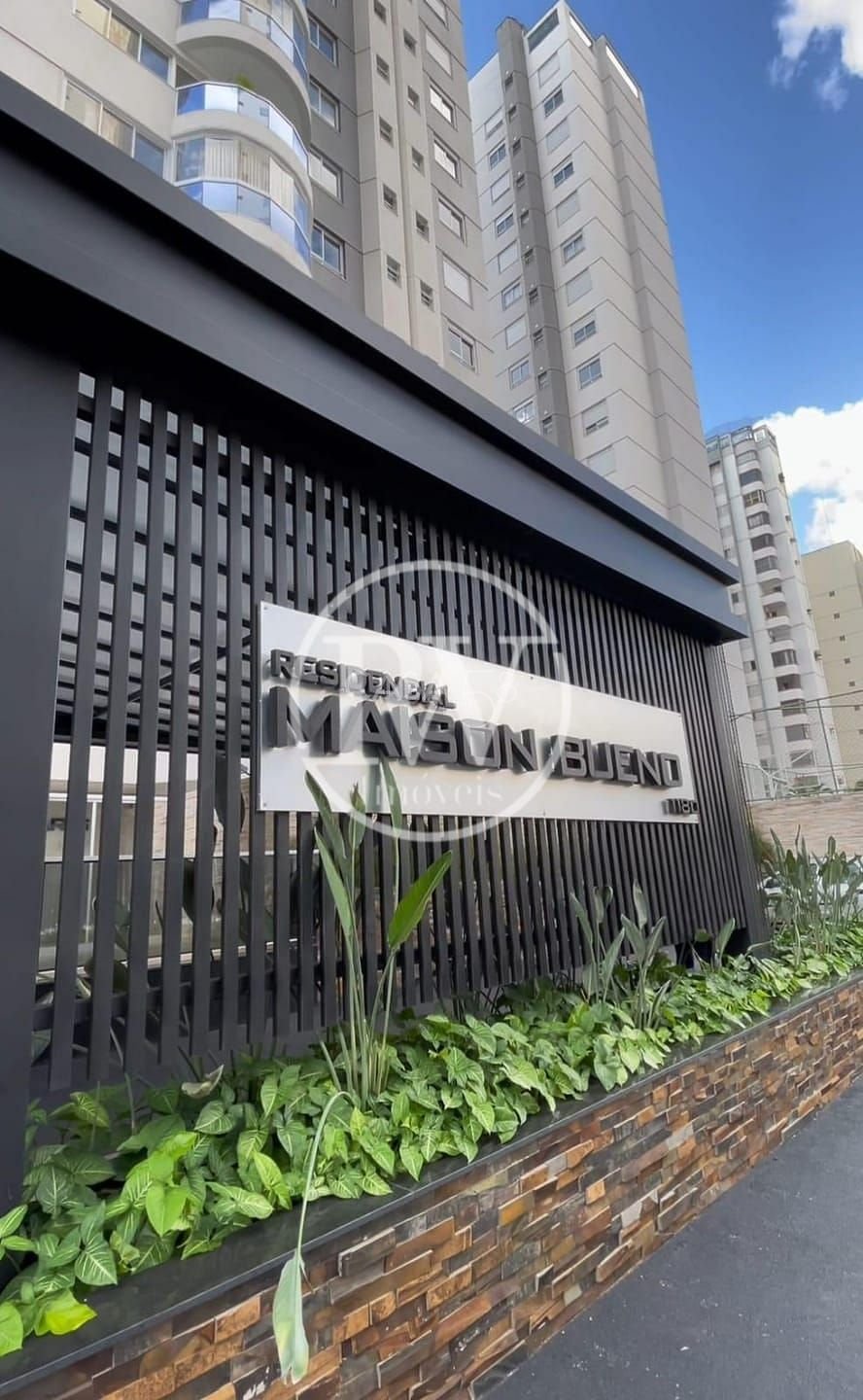 Apartamento à venda, 3 Quartos sendo 3 suites, Setor Bueno, Goiânia, GO