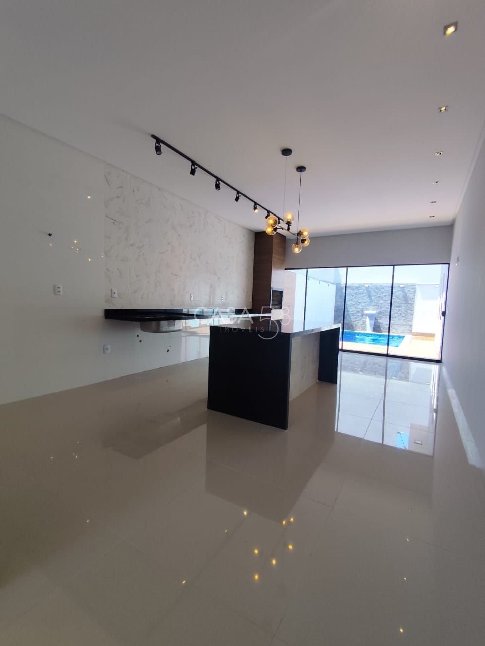 Casa Nova de Alto Padrão – 3 Quartos – Recanto do Bosque | Goiânia