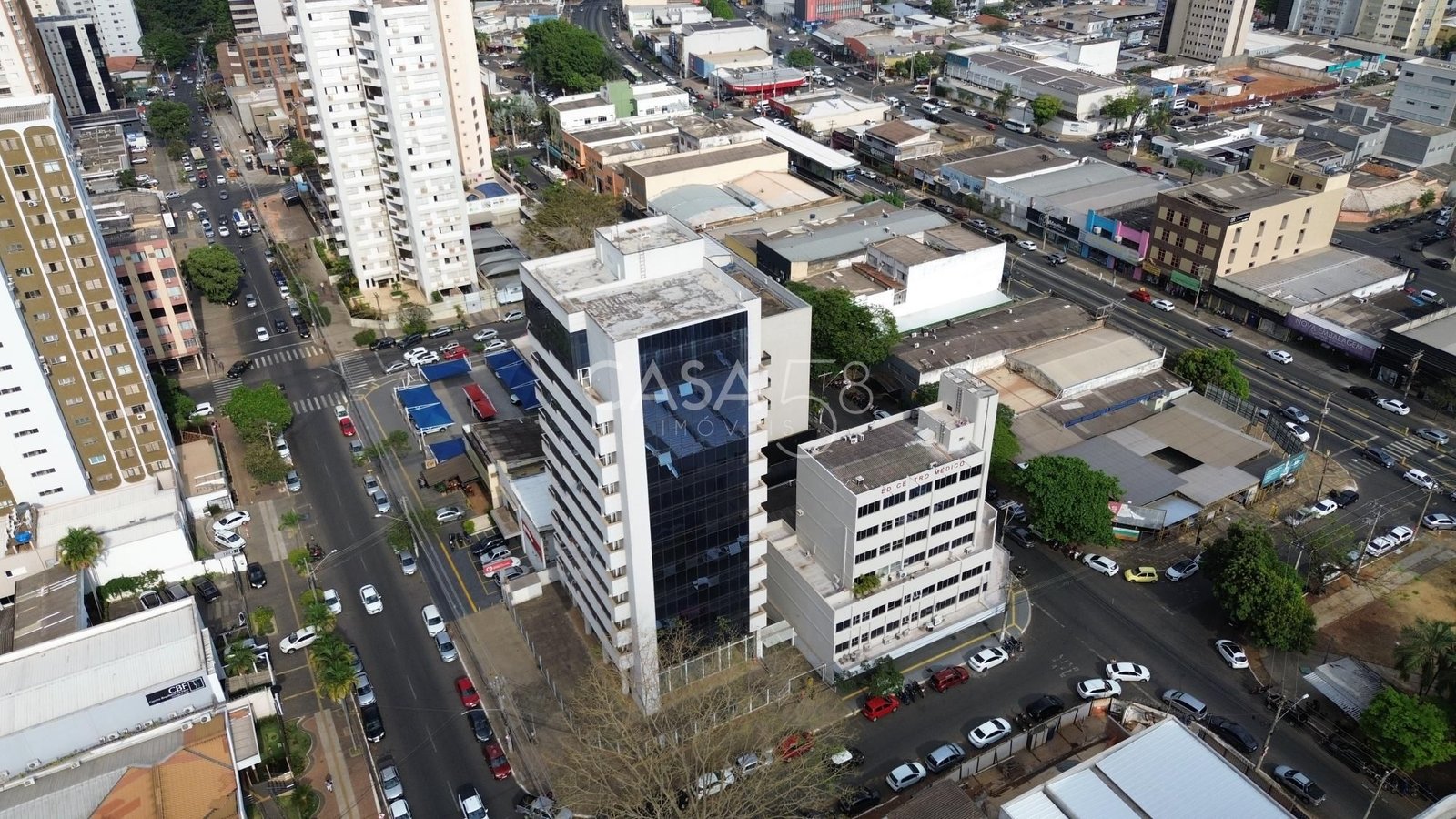 Prédio Comercial de Alto Padrão — 98% Concluído, Pronto para Lucrar.