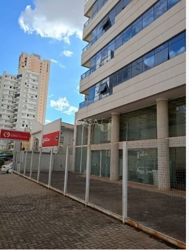 Prédio Comercial de Alto Padrão — 98% Concluído, Pronto para Lucrar.