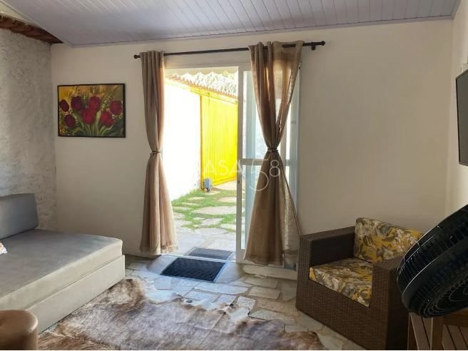 Casa a venda 3 Quartos sendo 3 suites em Pirenopolis-GO.