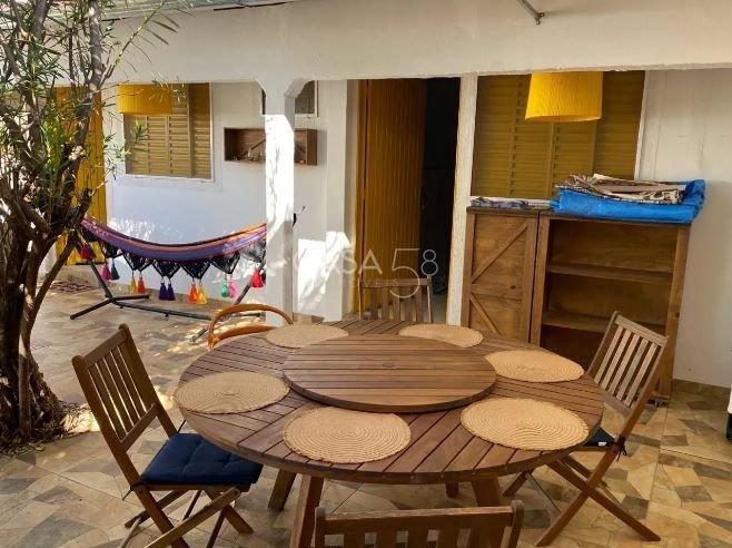 Casa a venda 3 Quartos sendo 3 suites em Pirenopolis-GO.