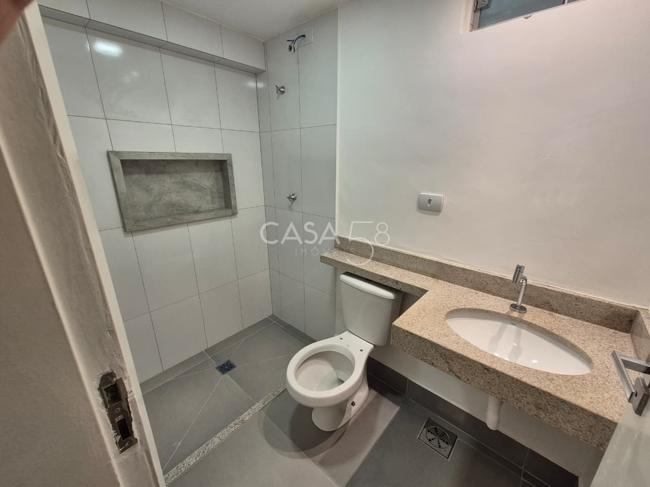 Apartamento a venda na Rua T-36 Edifício Laguna | Setor Bueno | Goiânia