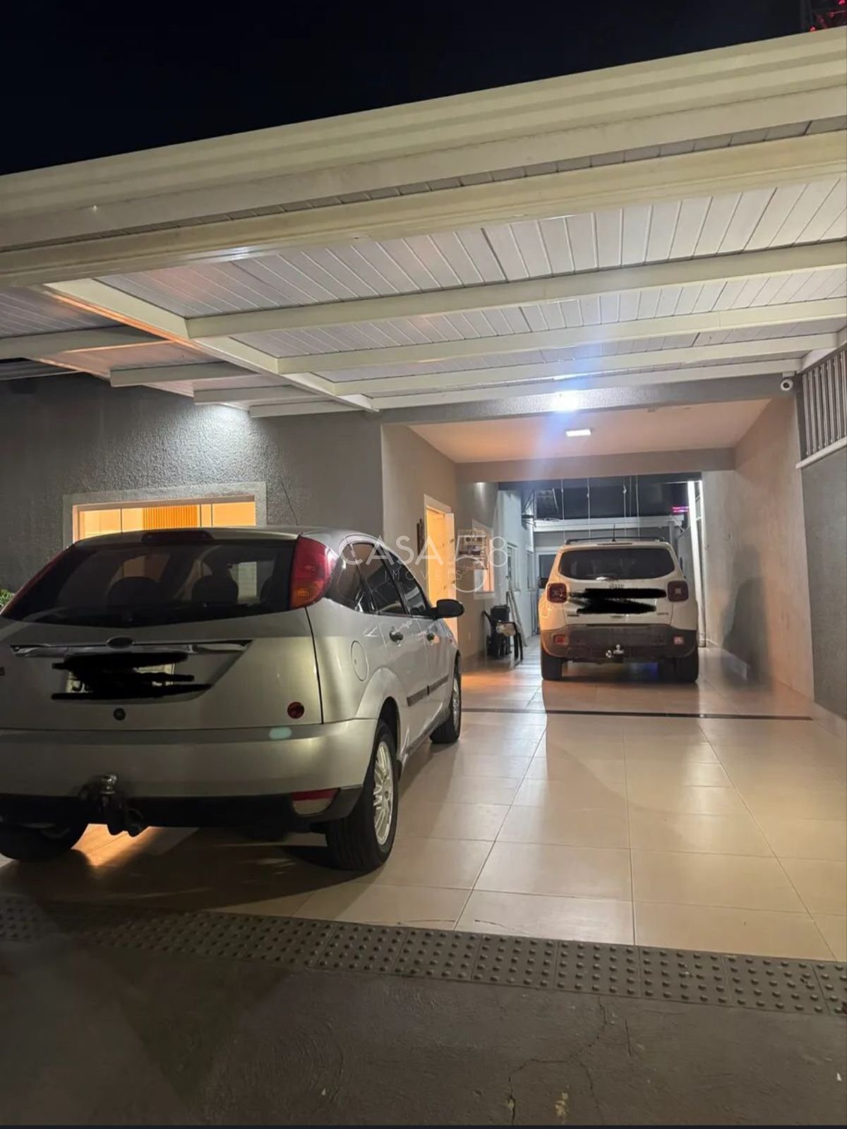 Casa Térrea à Venda no Jardim Atlântico – Lote Inteiro e Repleta de Conforto!