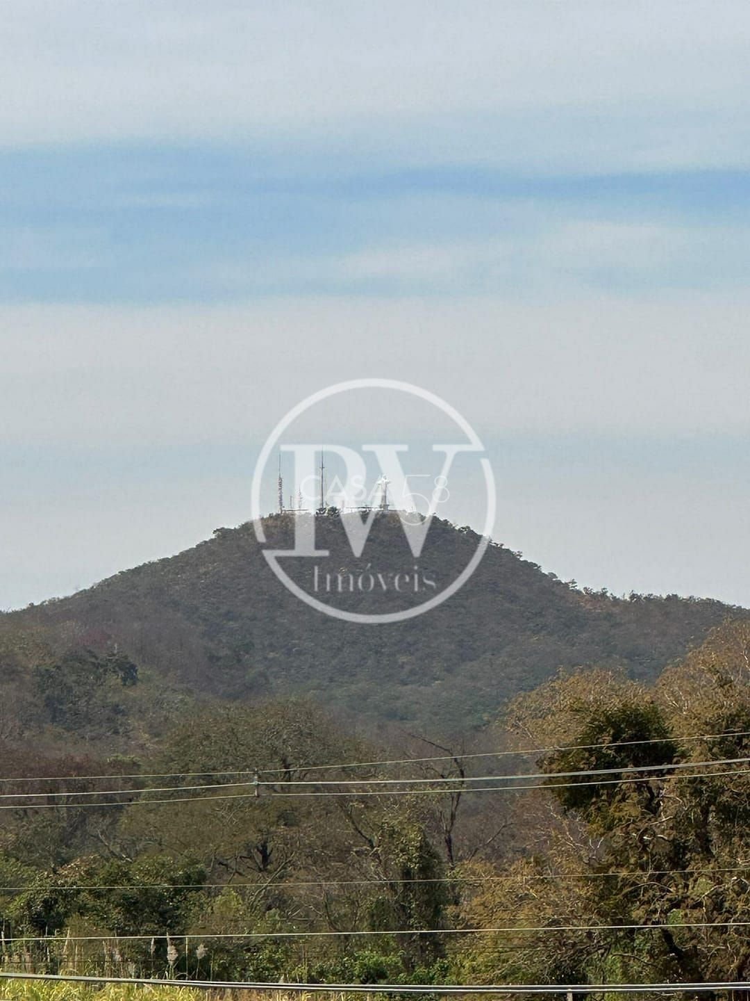 Sobrado no Jardins Nápoles – 4 Suítes – 263m² – Piscina Aquecida