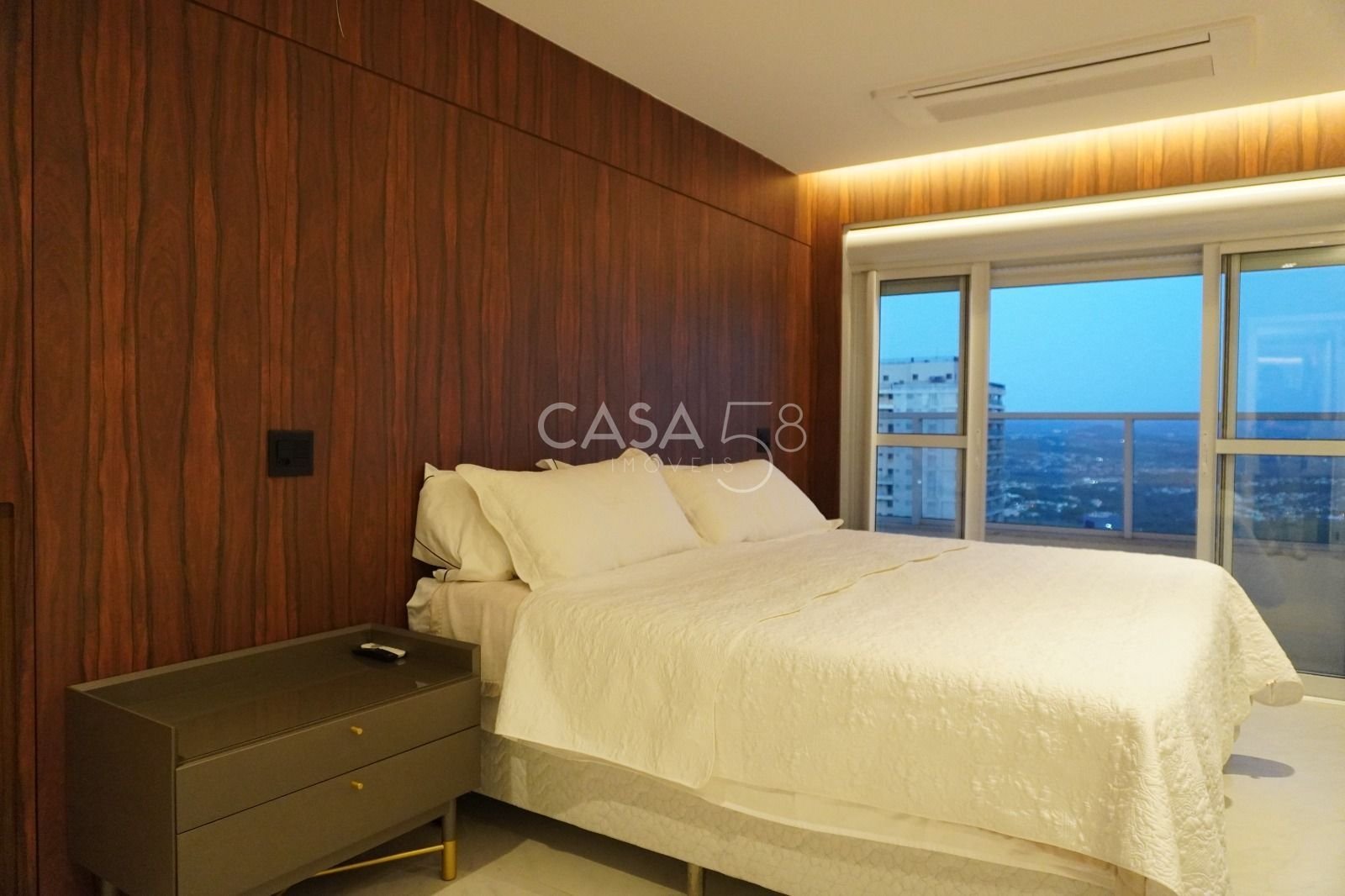 Apartamento de Luxo à Venda no Horizonte Flamboyant – 227m², 3 Suítes Nascente