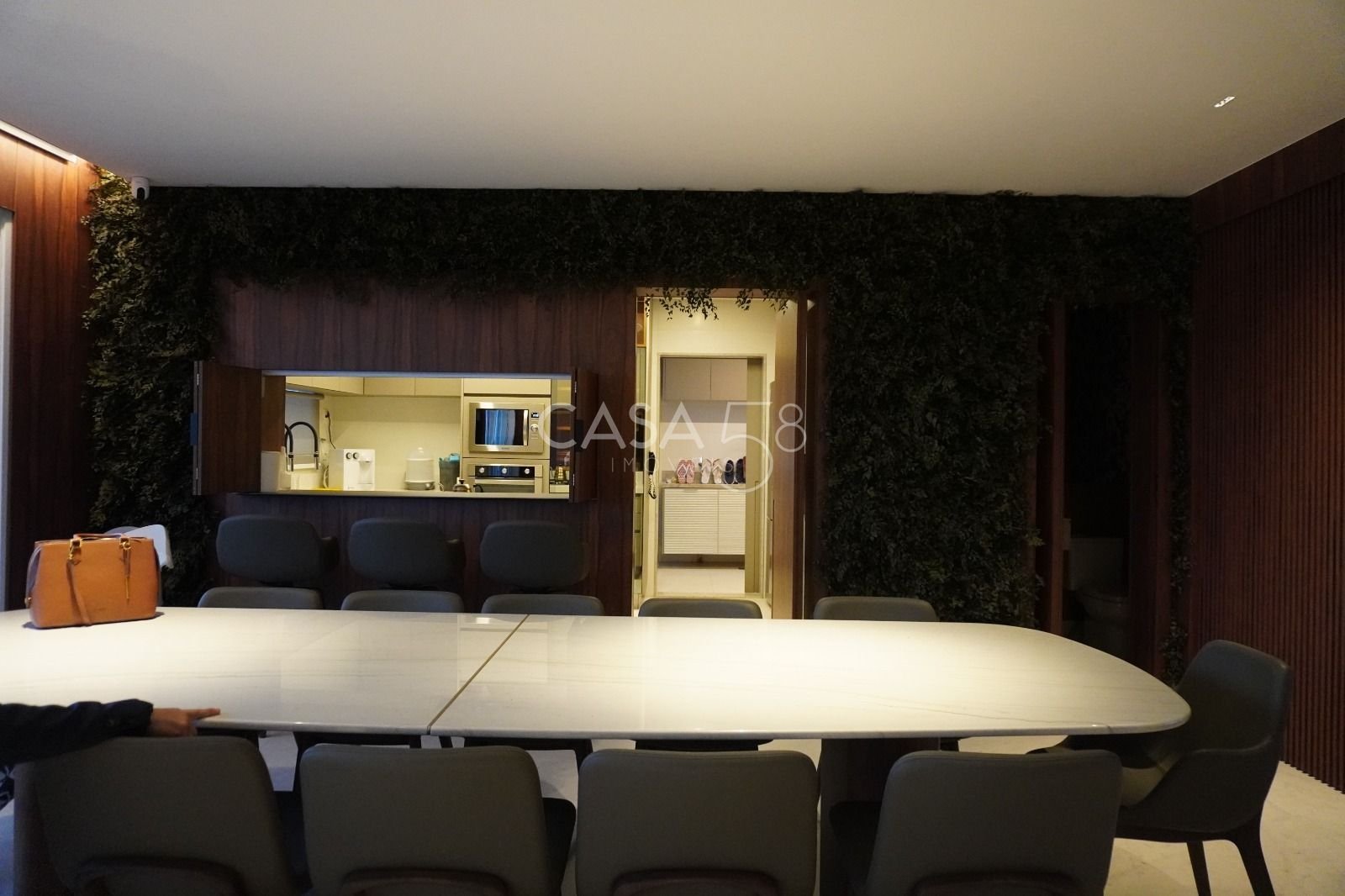 Apartamento de Luxo à Venda no Horizonte Flamboyant – 227m², 3 Suítes Nascente