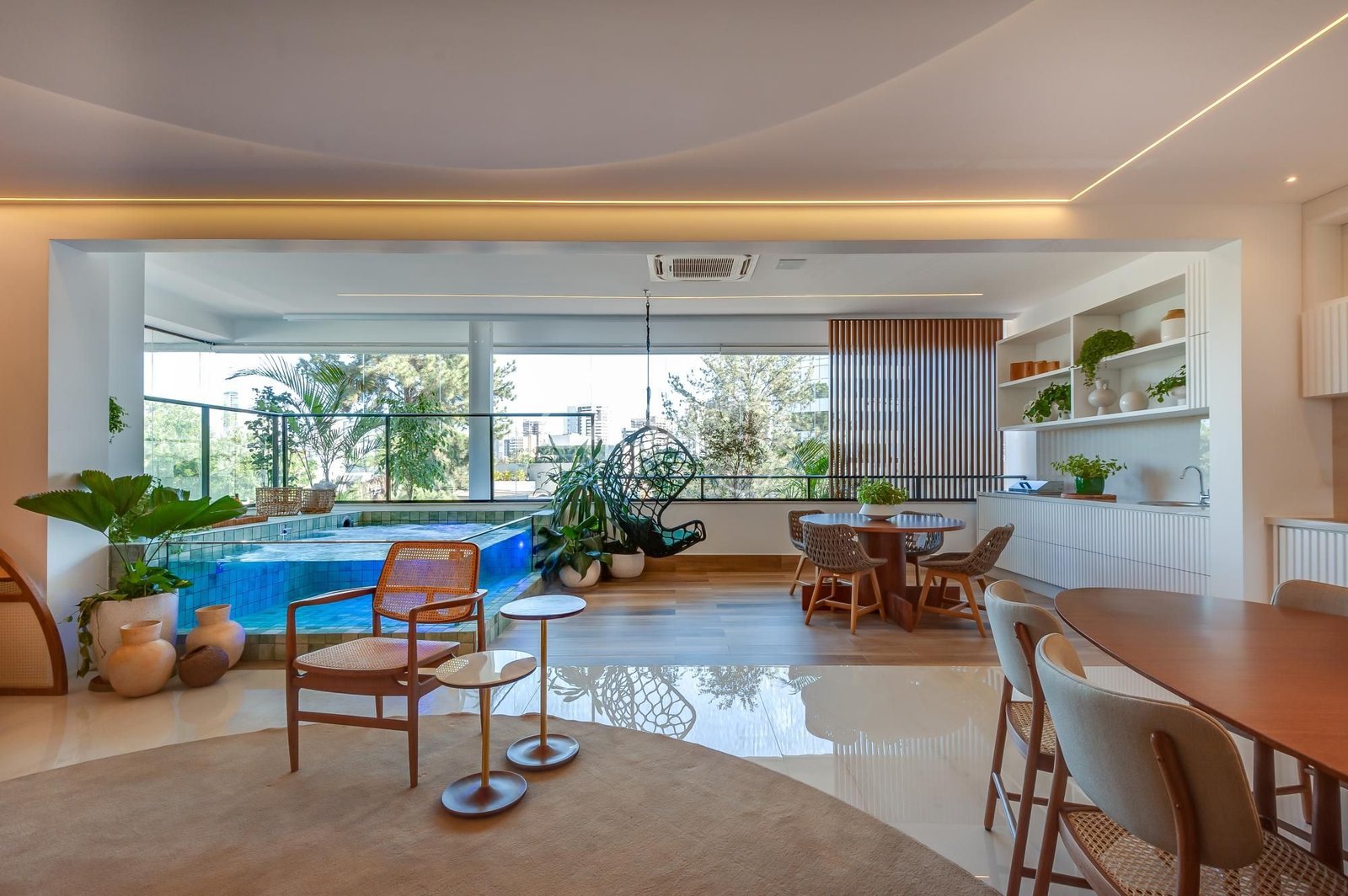 Apartamento no Opus Gyro Ricardo Paranhos – Vista Nascente para o Parque Areião