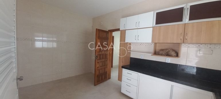 Casa 4 dormitórios à venda Setor Jaó Goiânia/GO