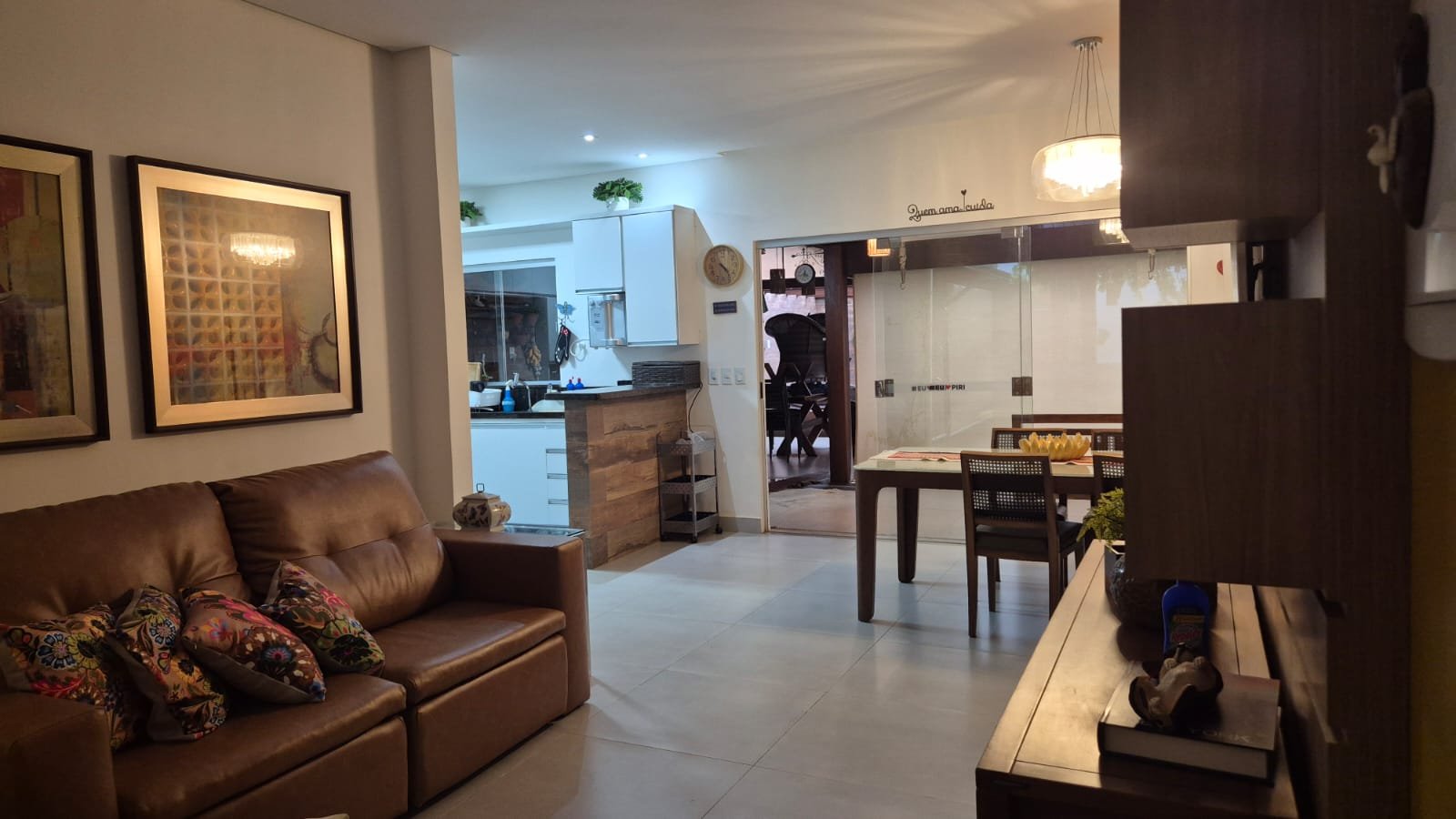 Casa de Luxo com 3 Suítes e Área de Lazer Completa - Centro Histórico