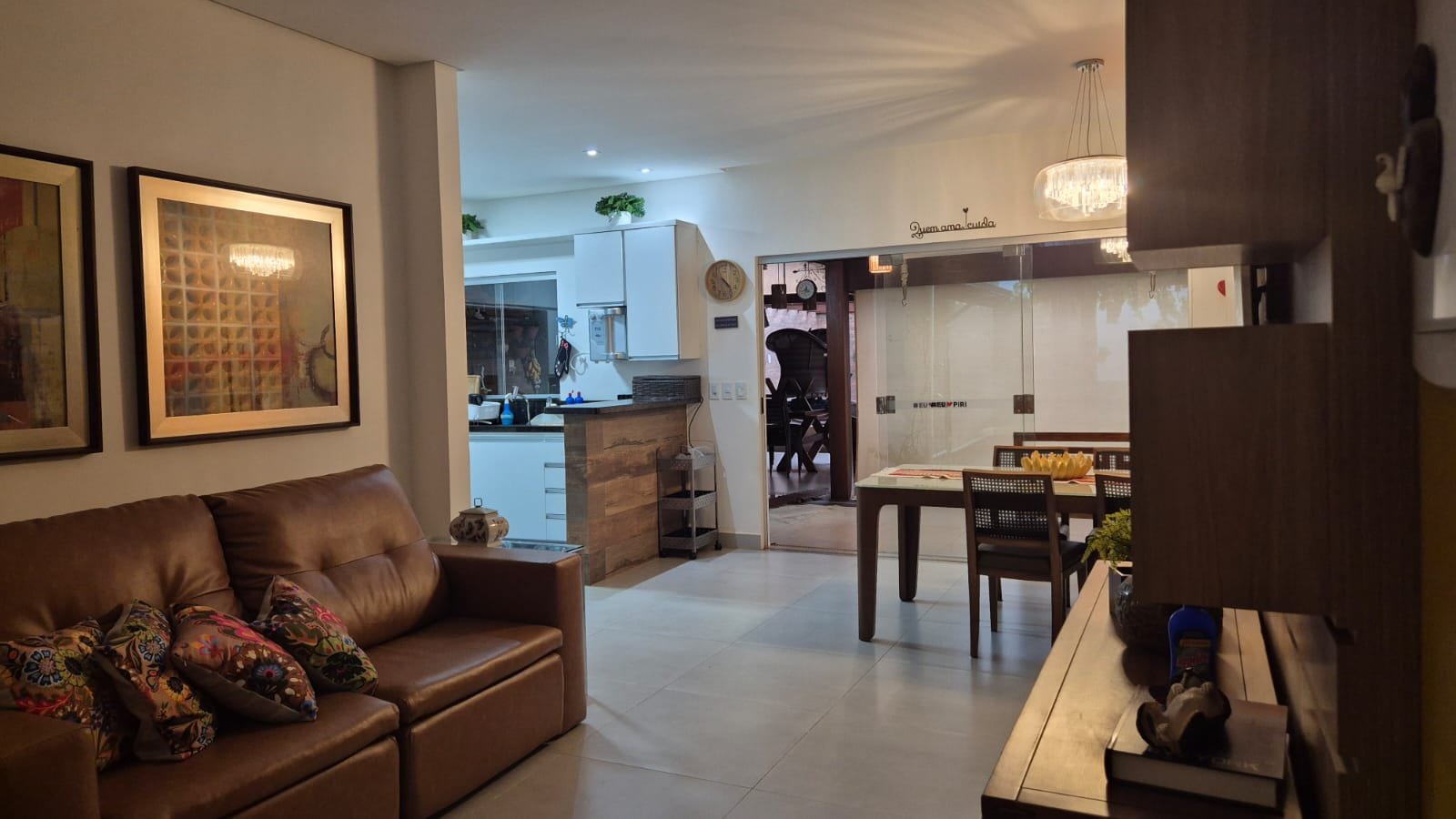 Casa de Luxo com 3 Suítes e Área de Lazer Completa - Centro Histórico